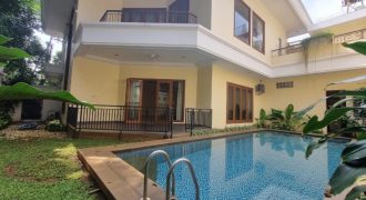 Luxury 4 BR House for Rent Near JIS – Private Pool & Prime Pondok Indah Location Luxury 4 BR House for Rent Near JIS – Private Pool & Prime Pondok Indah Location
