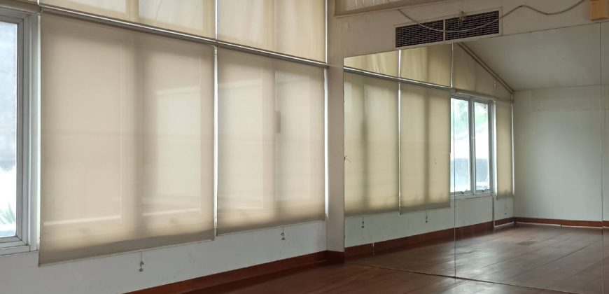 Luxury 4-Bedroom House for Rent in Metro Alam, Pondok Indah, Jakarta Selatan