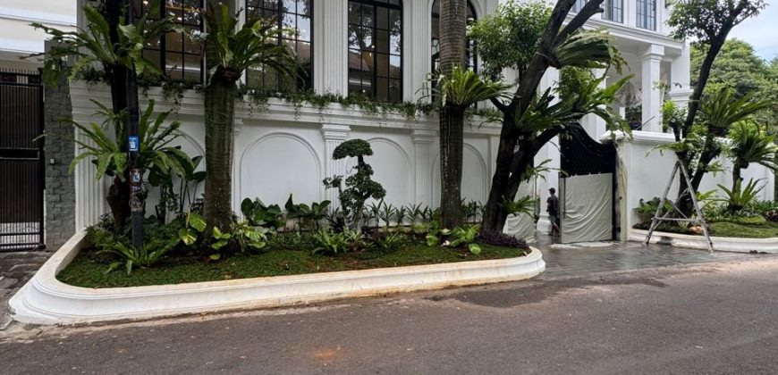 Dijual Rumah Mewah American Classic di Pondok Indah Jakarta Selatan