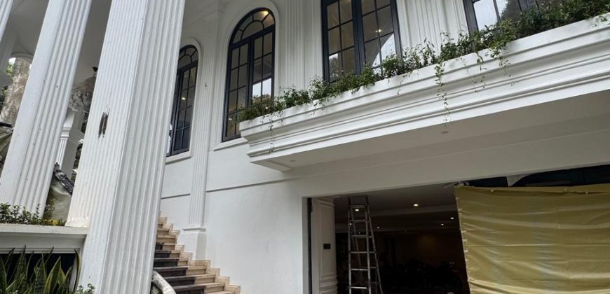 Dijual Rumah Mewah American Classic di Pondok Indah Jakarta Selatan