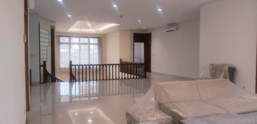 Elegant 5-Bedroom Residence for Lease in Kencana Pondok Indah