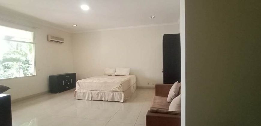 Jual Rumah Jeruk Purut Jakarta Selatan | 4 KT dengan Kolam Renang Pribadi