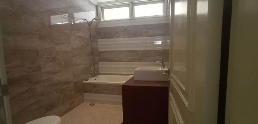 Jual Rumah Jeruk Purut Jakarta Selatan | 4 KT dengan Kolam Renang Pribadi