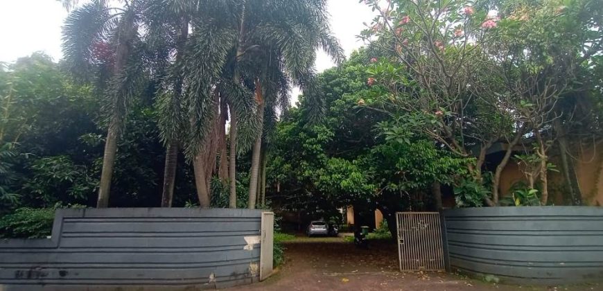 Dijual Rumah Lama Hitung Tanah Strategis di Pejaten Jakarta Selatan