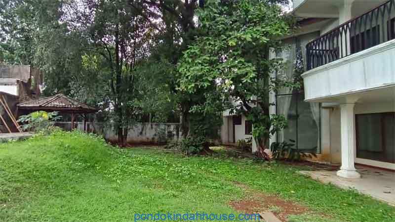 Dijual Rumah Hitung Tanah di Kemang Timur Raya Jakarta Selatan