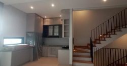 Disewakan Rumah Brand New di Kemang Jakarta Selatan | 4+2 Kamar Tidur, Fully Furnished, 3 Lantai + Rooftop