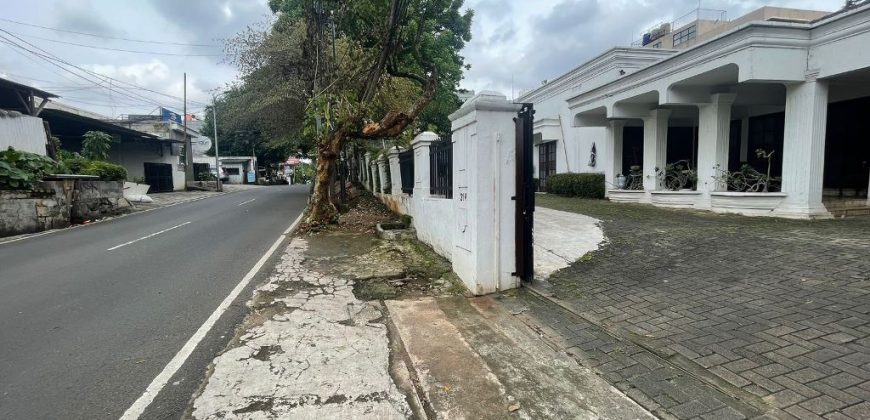 Jual Rumah Murah di Cipete Jakarta Selatan | LT 916 m² Cocok untuk Townhouse, Kantor, Cafe, Hotel atau Investasi