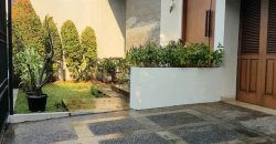 Jual Rumah Mewah Modern Tropis di Kemang Selatan | Halaman Luas, Kolam Renang, SHM