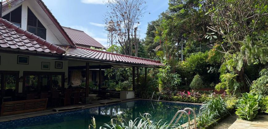 Dijual Rumah Mewah Konsep Compound di Cipete Selatan Jakarta Selatan – 3 Hunian dalam 1 SHM, LT 1.295 m²